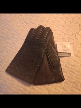 Coach Black Embossed Signature Leather Gloves